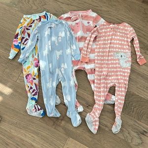 Carter’s Baby Girl 12 Month Zip PJ onesies 4 Pack Bundle